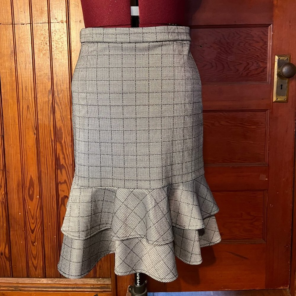 Banana Republic Plaid Fluted Skirt